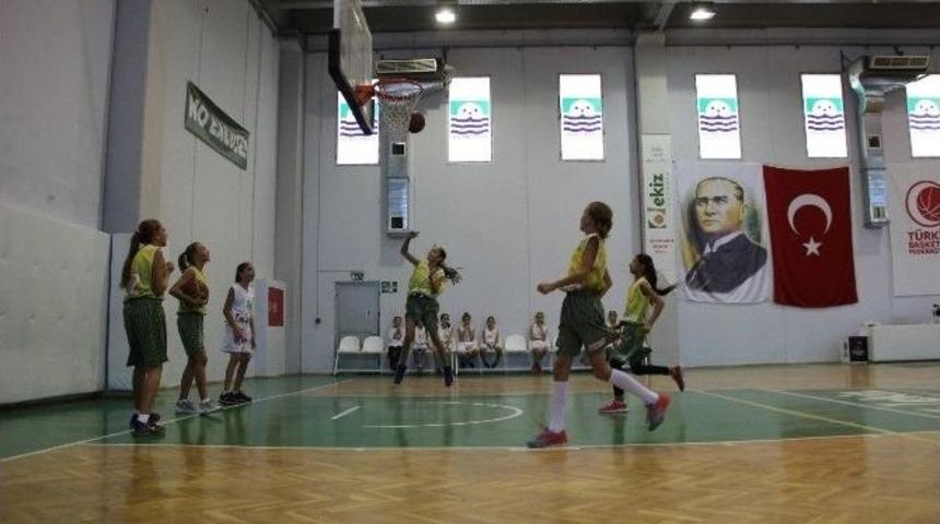 Fo&ccedil;a Da Basketbol Altyapı Hamlesi