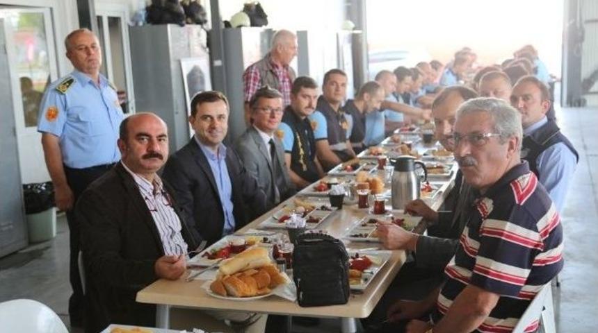 İtfaiye Haftası&rsquo;nda Yalnız Bırakmadılar