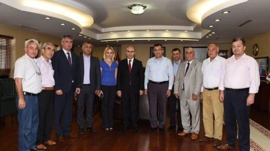 Ak Parti Çukurova İlçe Teşkilatı’ndan Vali Demirtaş’a Ziyaret