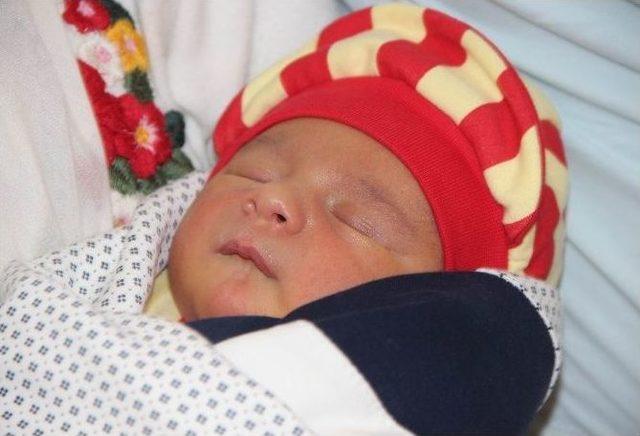 Amcasının Verdiği B&ouml;brek Hayatını Kurtardı 1