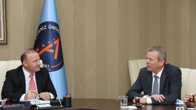 Nürnberg Heyeti’nden Akdeniz Üniversitesi’ne Ziyaret