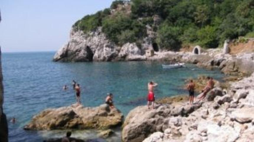 Zonguldak&rsquo;ta Deniz Sezonu Hala Devam Ediyor