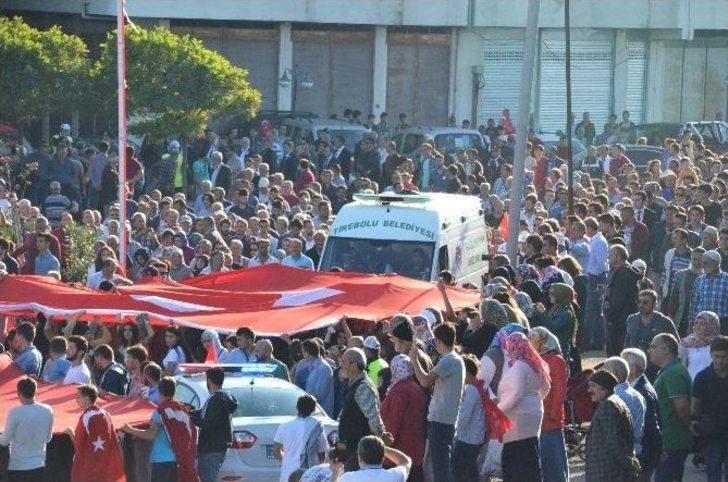 Giresunlu Şehit Polis Memuru Son Yolculuğuna Uğurlandı G5