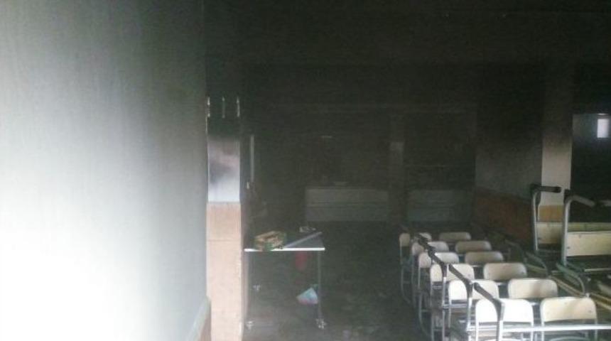 Kapatılan Fet&ouml; Yurdunda Ş&uuml;pheli Yangın