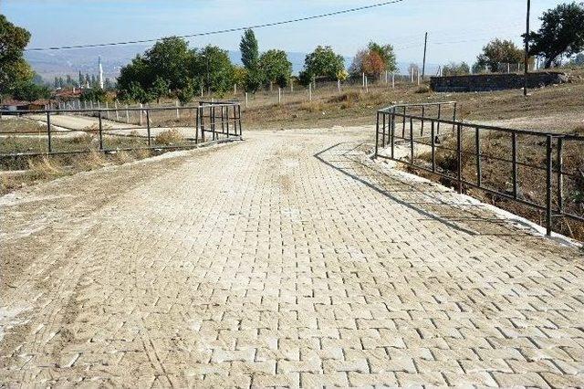 Boz&uuml;y&uuml;k Belediyesi&rsquo;nden K&ouml;ylere Hizmet 1