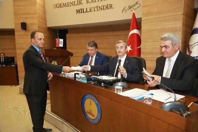 Belediye Meclisinin Yeni Başkan Vekilleri Belirlendi 2