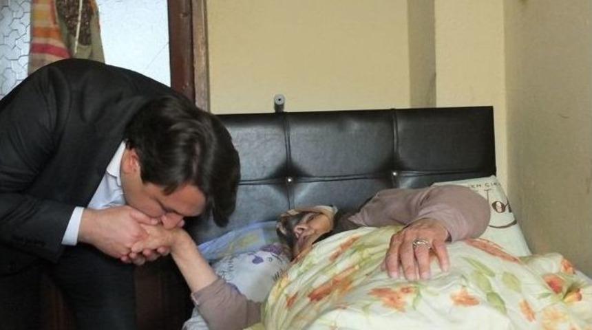 Ak Parti Teşkilatından Yaşılara Ziyaret