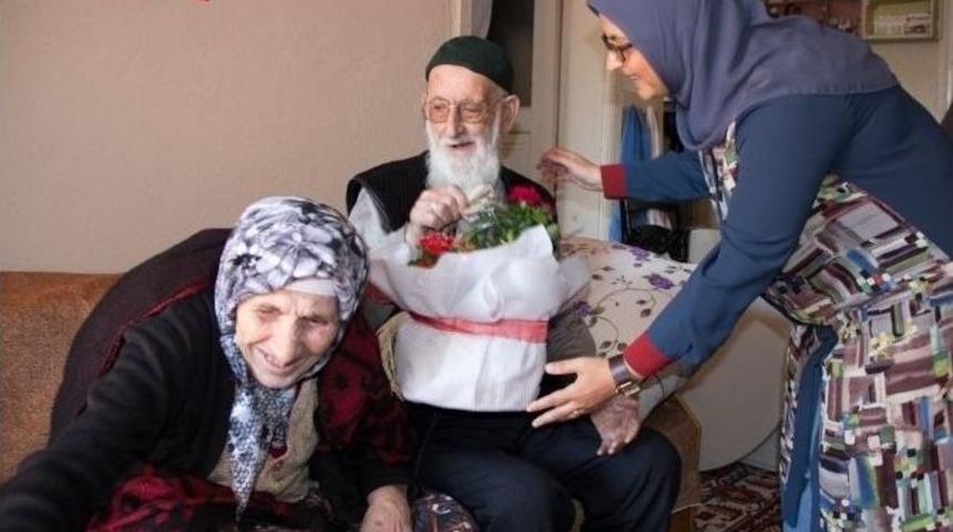 B&uuml;y&uuml;kşehir Yaşlı Biriminden Yaşlılara Ziyaret