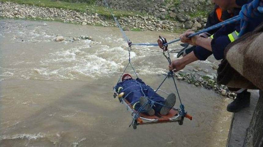 Arama Kurtarma Ekibine &Ouml;zel Eğitim