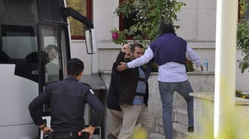 Afyonkarahisar&rsquo;da Fet&ouml;&rsquo;den 10 &Ouml;ğretmen Tutuklandı