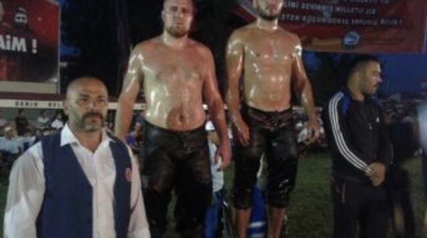 Umurbeyli G&uuml;reş&ccedil;i Antalya&rsquo;da Birinci Oldu