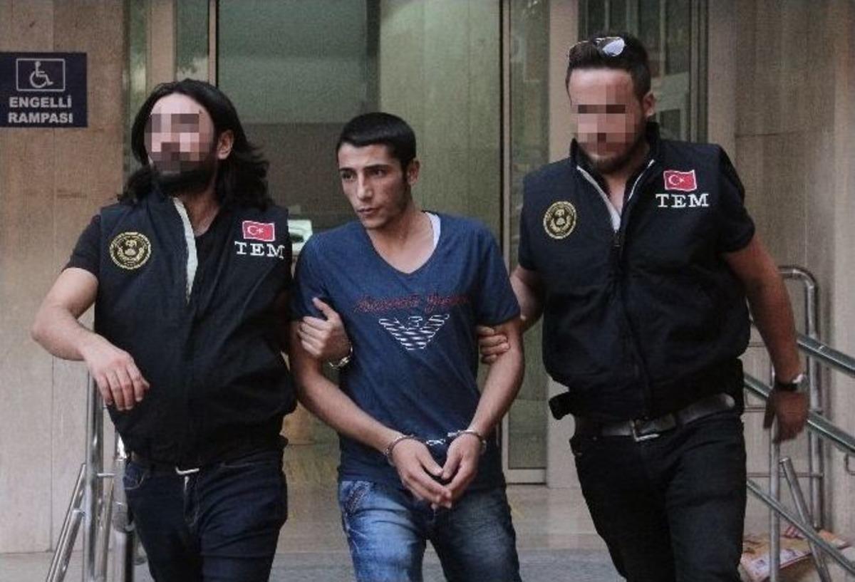 Adana Polisi Bomba Y&uuml;kl&uuml; Ara&ccedil;larla Saldırıyı &Ouml;nledi