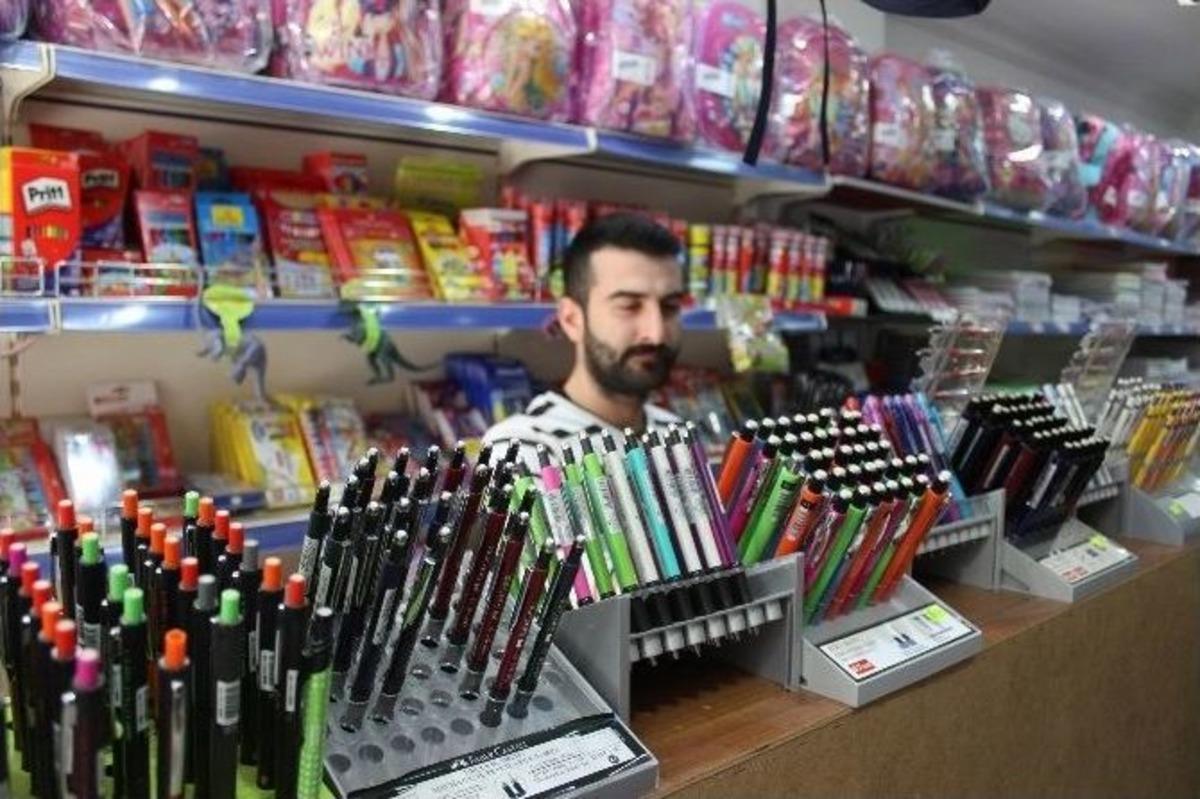 B&uuml;y&uuml;k Marketler Kırtasiyecilerin Belini B&uuml;k&uuml;yor