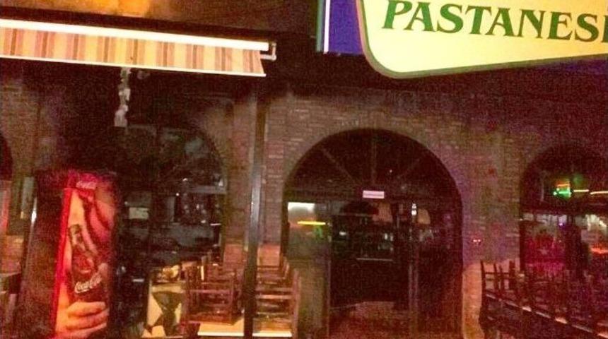 Edremit&rsquo;te Pastahanede Yangın