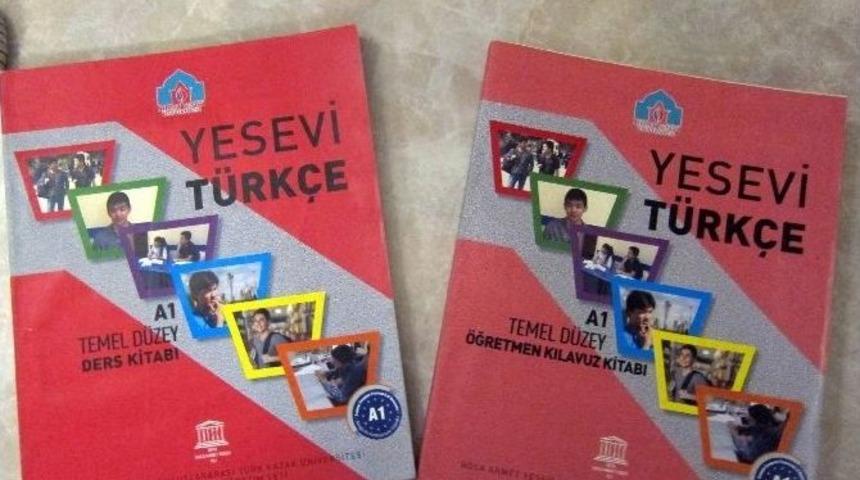 Ahmet Yesevi &Uuml;niversitesinden "yesevi T&uuml;rk&ccedil;e" Seti