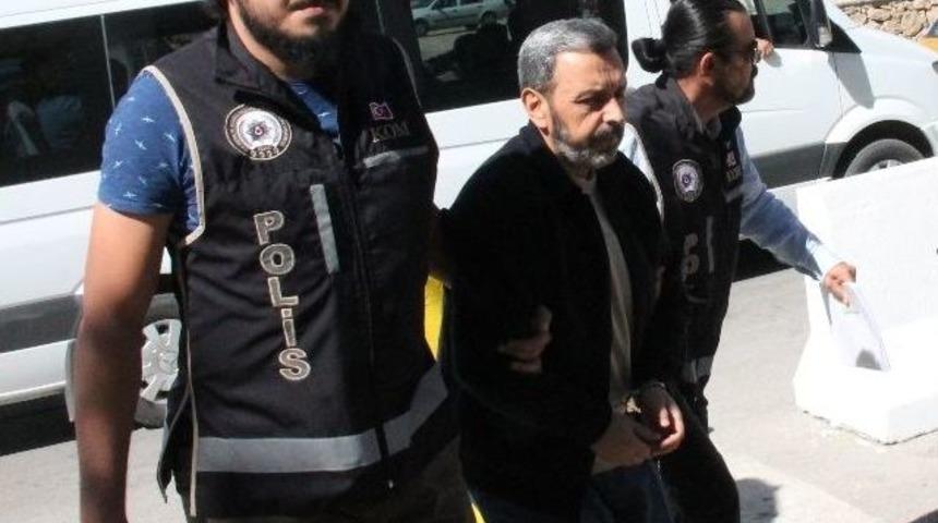 Fet&ouml;&rsquo;n&uuml;n Para Transferini Yapan Finans İmamı Yakalandı