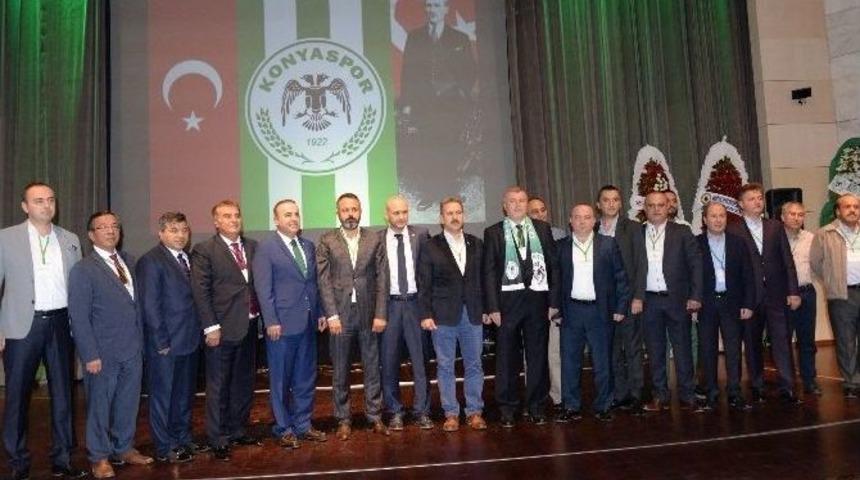 Konyaspor&rsquo;da Olağan&uuml;st&uuml; Genel Kurul Yapıldı