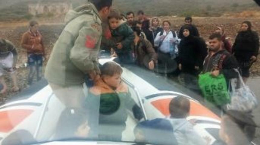 Maden Adasında 25 M&uuml;lteci Yakalandı