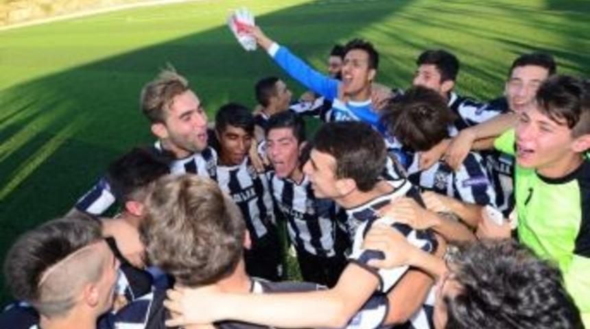 Amat&ouml;r Futbolda Heyecan S&uuml;r&uuml;yor