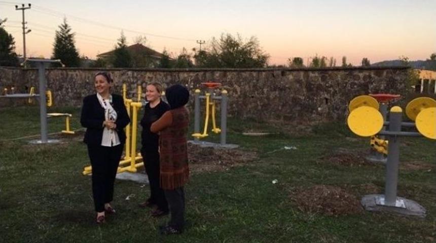 Saltukova&rsquo;da Oyun Parkları Yenilendi