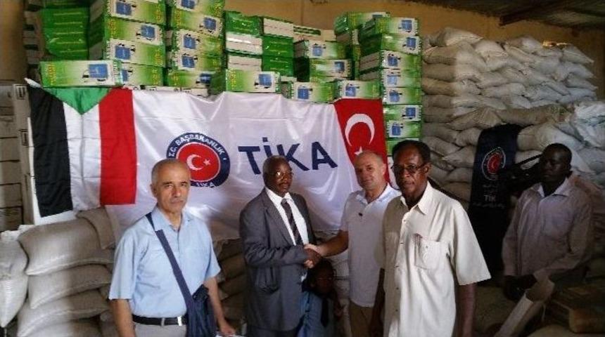 Tika&rsquo;dan Sudan&rsquo;ın Darfur Eyaletindeki &Ccedil;ift&ccedil;ilere Tohum Ve Zirai Ekipman Desteği