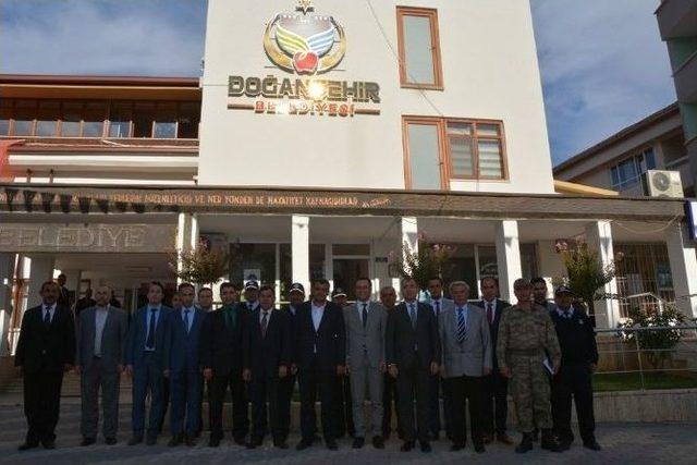 Malatya Valisi Mustafa Toprak Doğanşehir İlçesini Ziyaret Etti 1