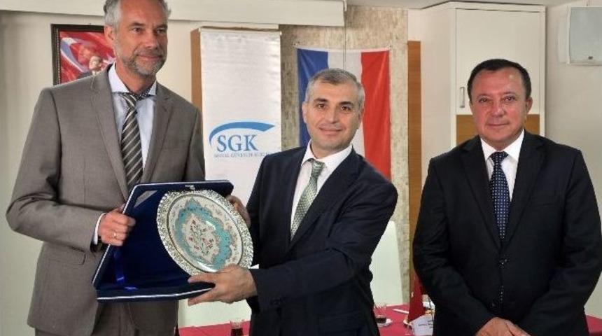 2016 Hollanda Danışma G&uuml;nleri Toplantısı
