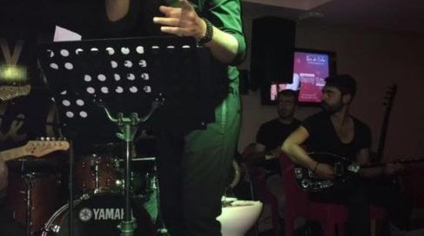 Vanlılar Hilton&rsquo;da Coştu