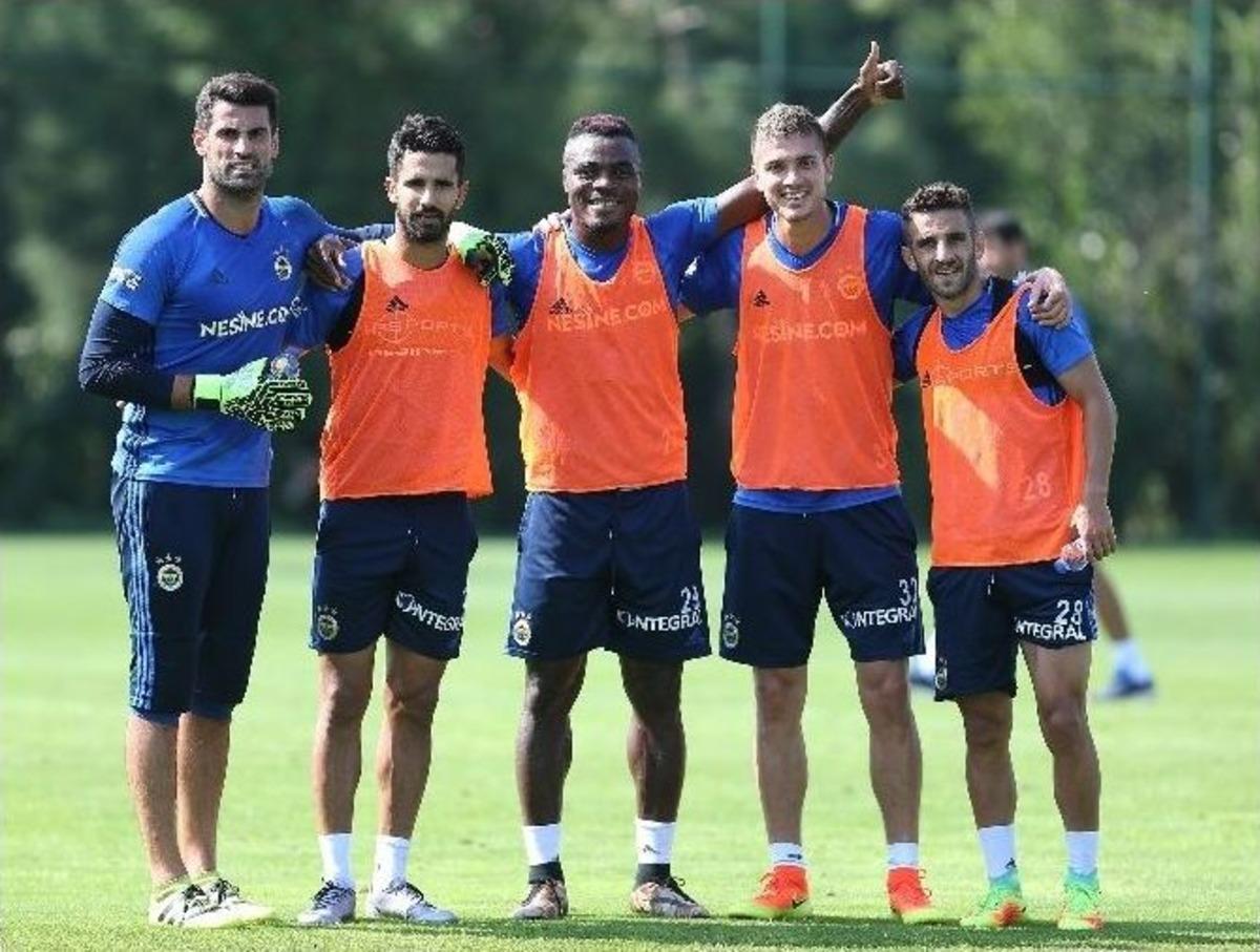 Fenerbah&ccedil;e, Aytemiz Alanyaspor Ma&ccedil;ı Hazırlıklarına Başladı