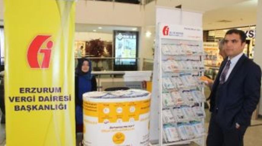 Erzurum Gelir İdaresi Başkanlığı Palerium Avm&rsquo;de Bilgilendirme Standı A&ccedil;tı
