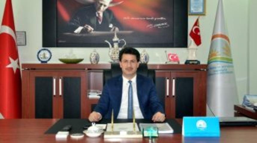 K&uuml;tahya&rsquo;da Şap Alarmı, Hastalık Nedeniyle 3 Hayvan Pazarı Ge&ccedil;ici Olarak Kapatıldı