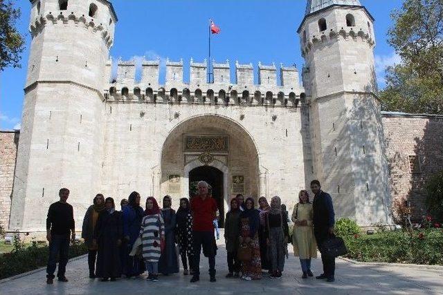 Kadınların İlk Uçak Ve İlk İstanbul Heyecanı