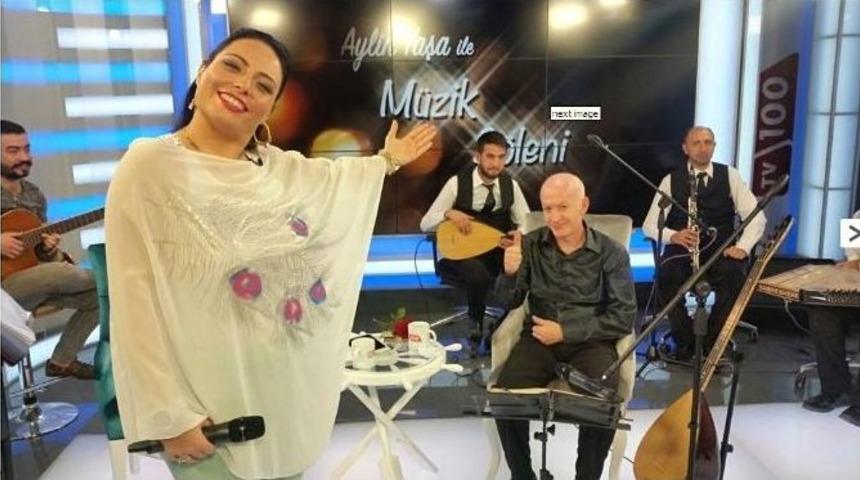 Balıkesir&rsquo;de Aylin Yaşa&rsquo;dan M&uuml;zik Ş&ouml;leni