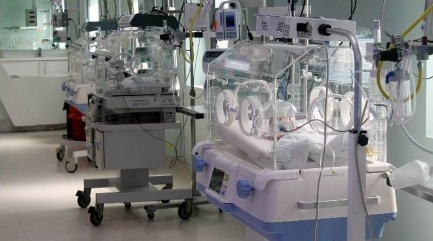 Premat&uuml;re Bebek Sivas&rsquo;ta Tedavi Altına Alındı