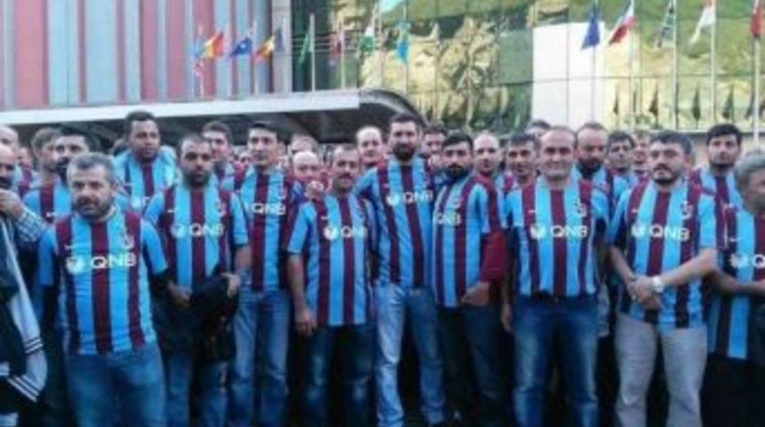 Celil Hekimoğlu&rsquo;ndan Trabzonspor&rsquo;a Anlamlı Destek
