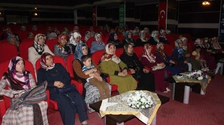 M&uuml;ft&uuml;l&uuml;kten Kadınlara Y&ouml;nelik Panel