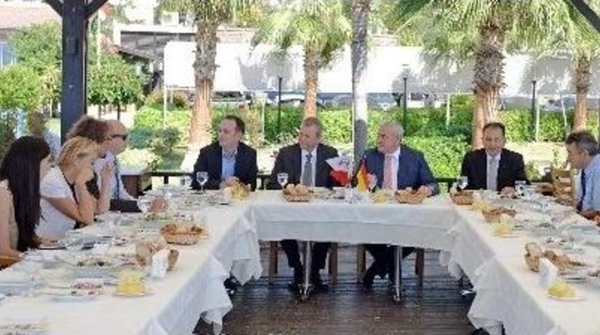 Atso, N&uuml;rnberg Heyetlerini Ağırladı