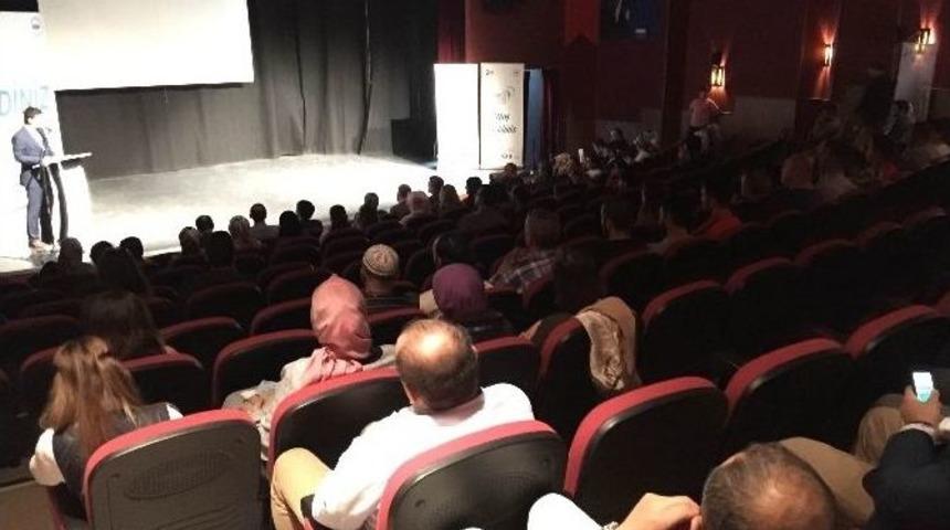&Uuml;sk&uuml;dar&rsquo;da "bağımsız Gelecek" Projesi Başarıyla Tamamlandı