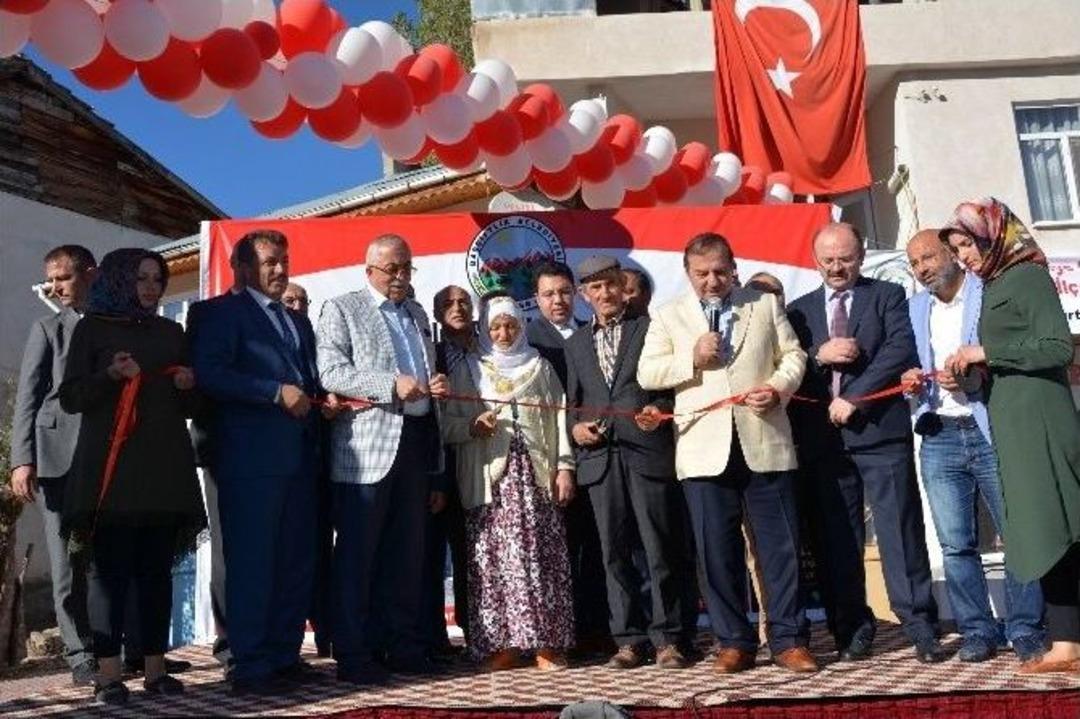 Esenyurt&rsquo;tan Baş&ccedil;iftlik&rsquo;e G&ouml;n&uuml;l K&ouml;pr&uuml;s&uuml;