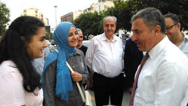 Ak Partili Özdağ’dan 5 Bin Kişilik Aşure Hayrı