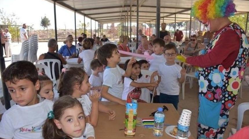 Didim&rsquo;de Hayvanseverler İle Sokak Hayvanları Buluştu