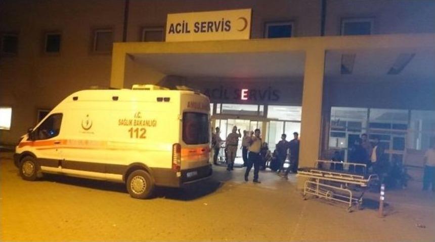 Şanlıurfa&rsquo;da Ter&ouml;ristler Karakola Saldırdı: 1 Asker Yaralı