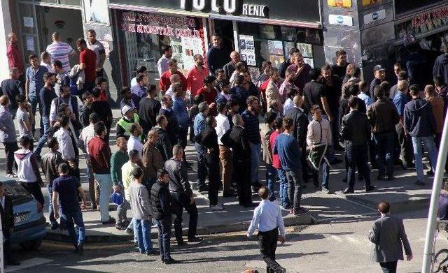 Erzurum’da İki Grup Arasında Döner Bıçaklı, Kazma, Kürekli Kavga