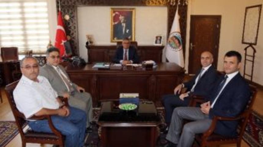 Dsi M&uuml;d&uuml;r&uuml; Birol &Ccedil;ırar, Vali Pekmez&rsquo;i Ziyaret Etti