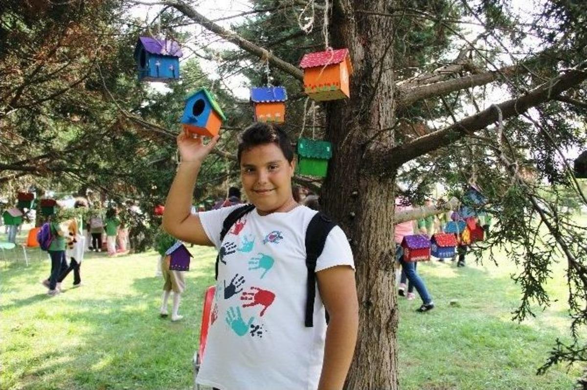 İt&uuml;&rsquo;n&uuml;n En &Ouml;nemli Eksikliğini İlkokul &Ouml;ğrencileri Giderdi