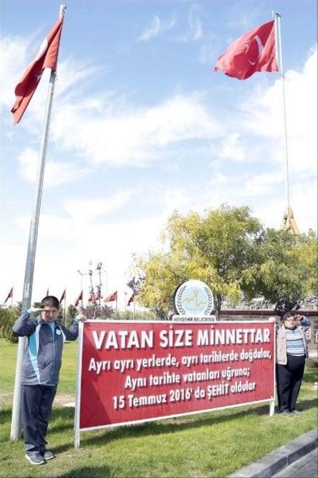 ’özel İnsanlar’dan 15 Temmuz Şehitlerine Dua