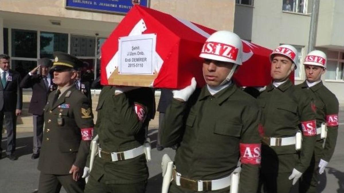 Şanlıurfa&rsquo;da Şehit Olan Uzman Onbaşının Cenazesi Baba Evine Uğurlandı