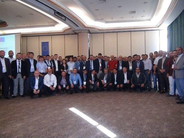 Hak-iş Ve M&uuml;siad &Uuml;yelerine İş Yaşami Becerileri Eğitimleri Veriyor 1