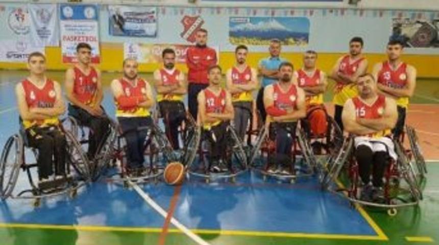 Batman Tekerlekli Sandalye Basketbol Takımı Yeni Sezon &Ccedil;alışmalarına Başladı