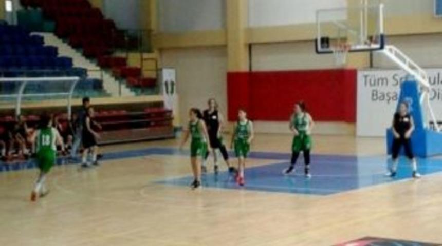 Bayan Basketbol Takımı İyi Hazırlandı